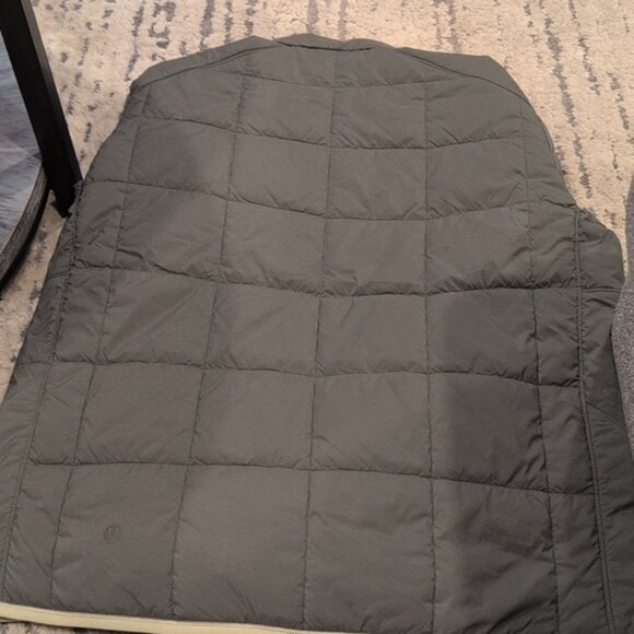 Lululemon Route ready Jacket olive Green - Picture 8 of 10